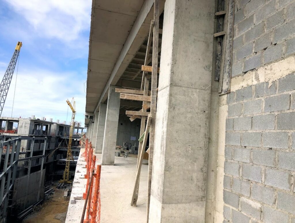 construcción con el uso de concreto premezclado de alta calidad